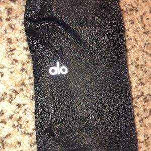 Alo leggings.
